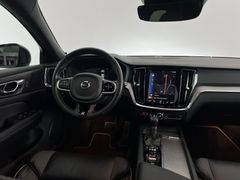 VOLVO V60 R Design / 310PS / NUR 96.tKM / 2.HD / HK / VOLVO V60 R Design / 310PS / NUR 96.tKM / 2.HD / HK /