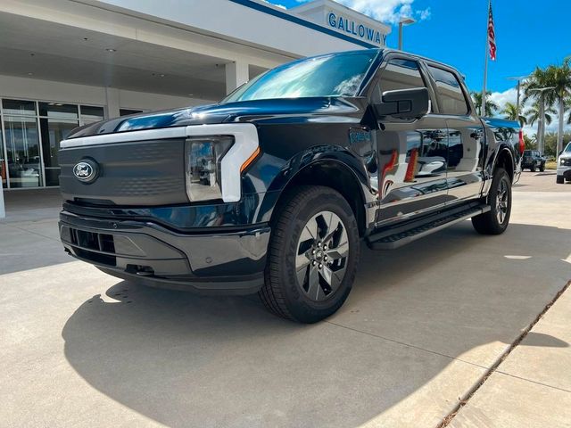 Ford F 150 LightningFlash gr Batt Neuwagen IN HAMBURG