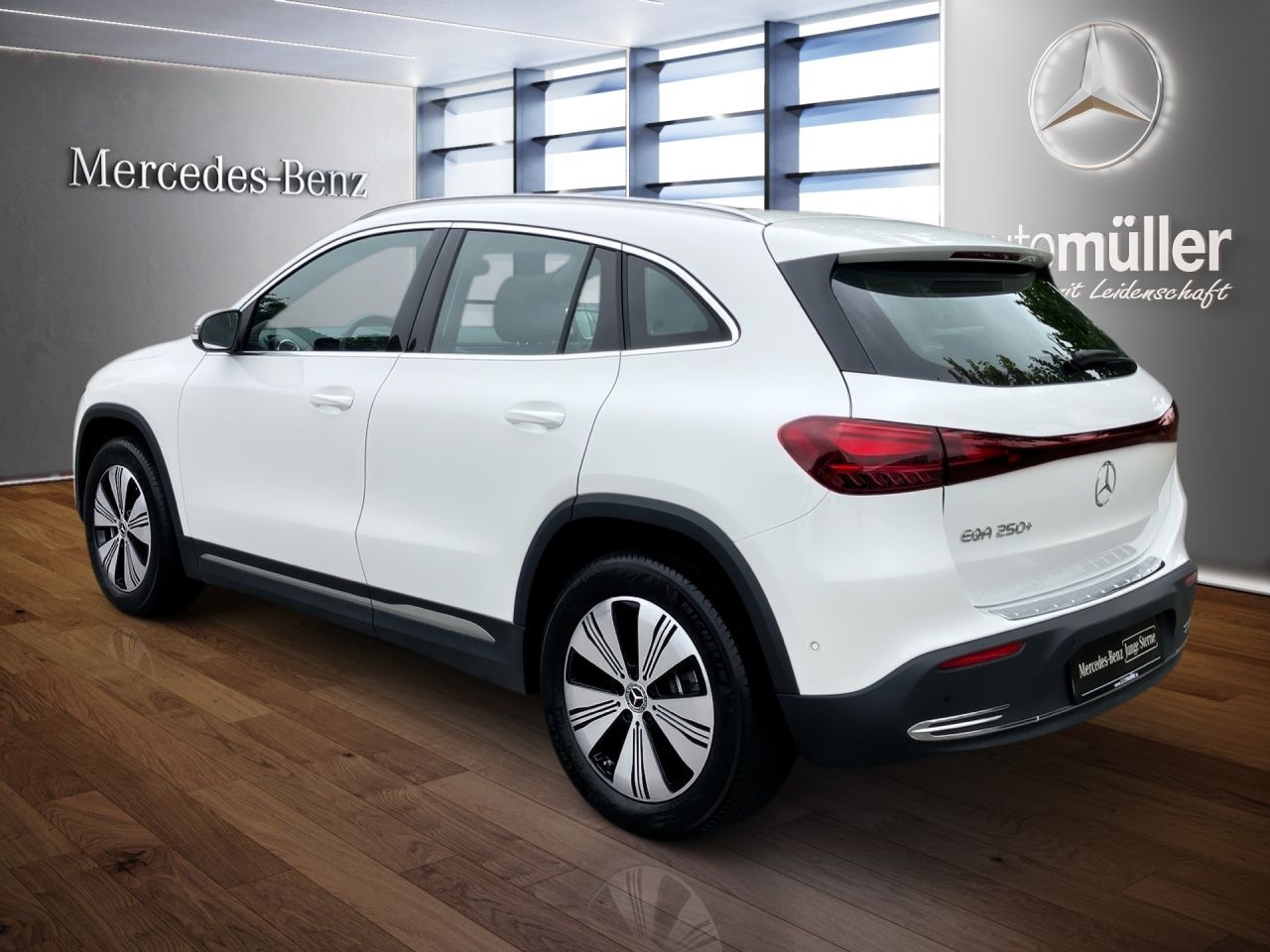 Fahrzeugabbildung Mercedes-Benz EQA 250+ BONUS+PROGRESSIVE+PANO+MEMORY+WINTER++