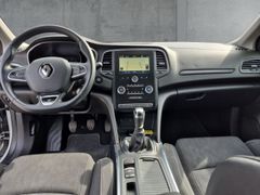 Fahrzeugabbildung Megane IV Grandtour Limited Deluxe 1.3 TCe 140 E