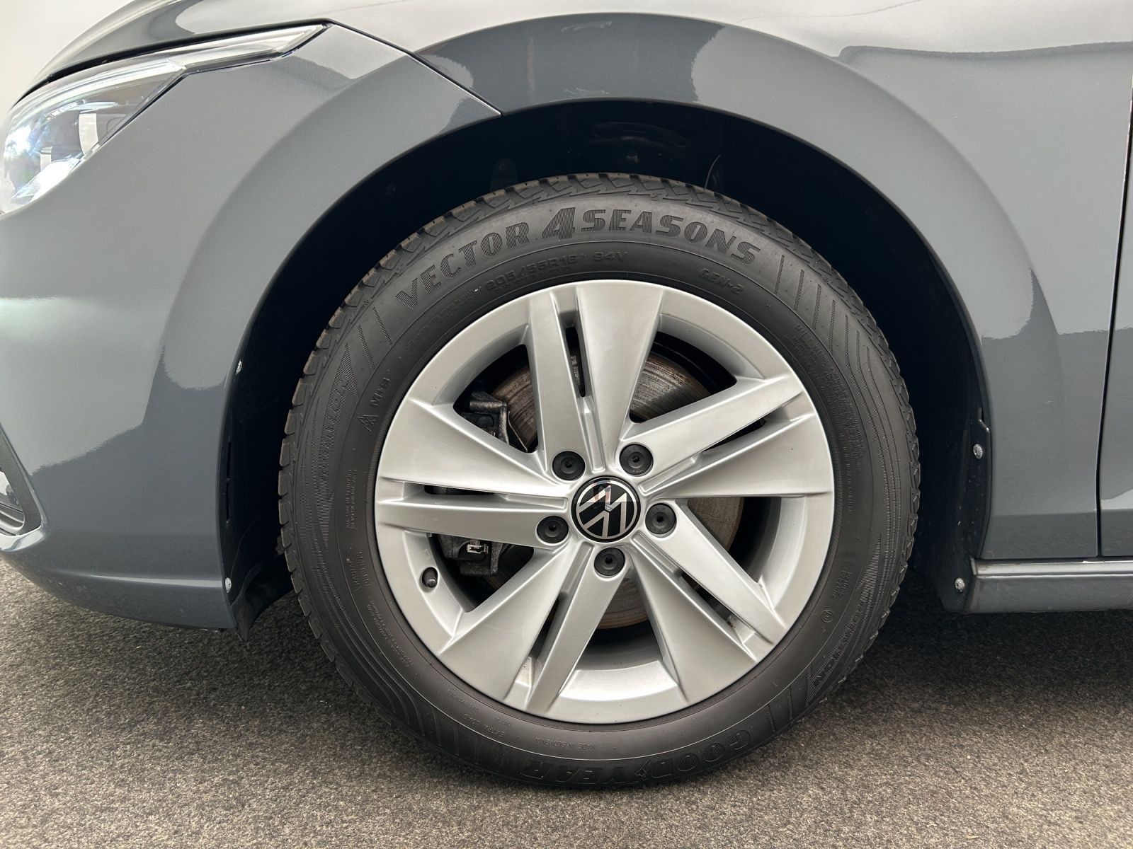 Volkswagen Golf - Bild 18