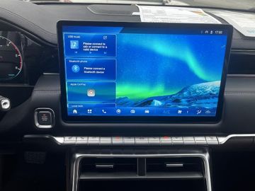 Bild 9 Foton 4 PickUp DoKa 4WD - Heckklappe mit Trittbrett