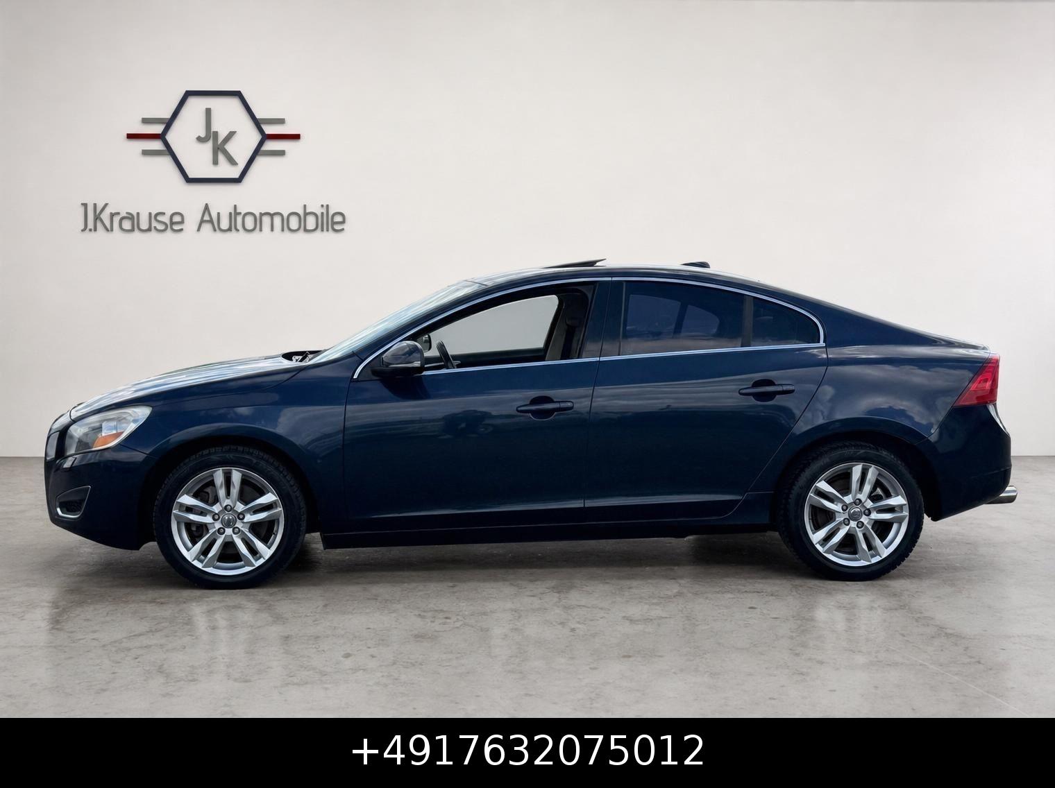 Volvo S60 T5 2.5 Turbo 254 ch BVA – Summum – Cuir – Toit ouvrant – 86 771 km