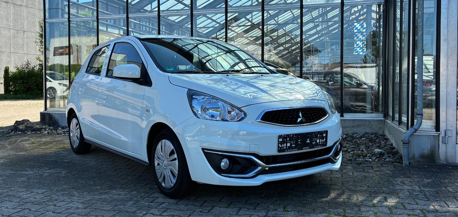 Mitsubishi Space Star Diamant Edition 5-türig Klima