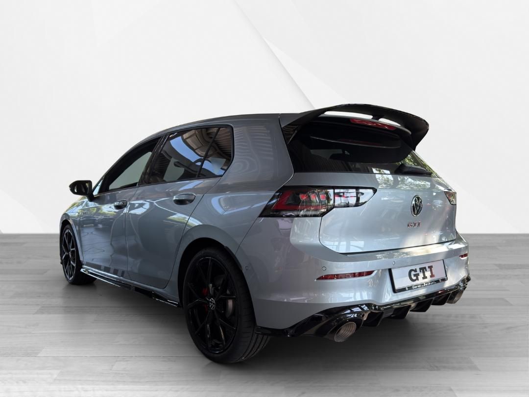 Fahrzeugabbildung Volkswagen Golf GTI Clubsport Soundsystem,19,Performance Pa