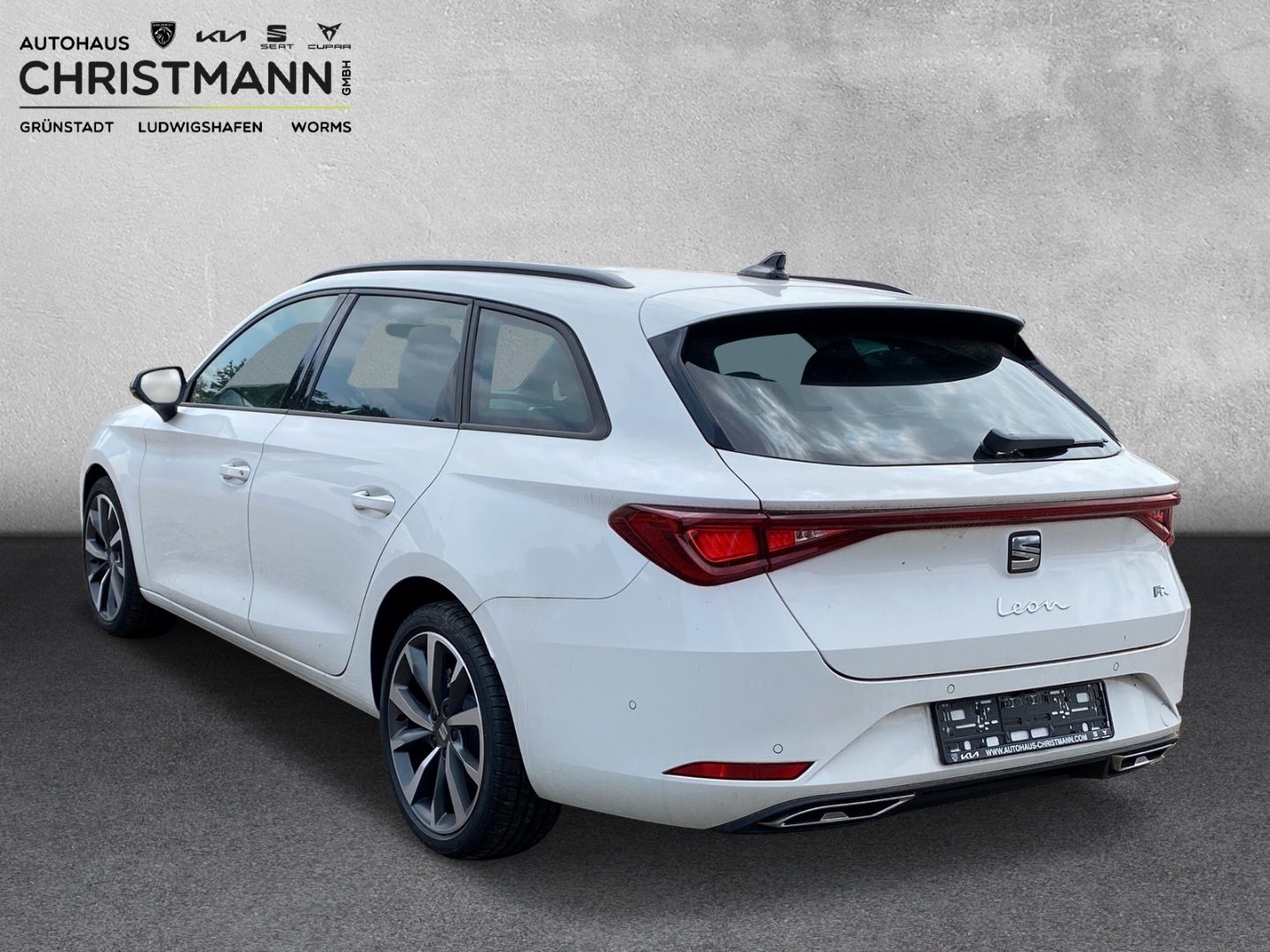 Fahrzeugabbildung SEAT Leon Sportstourer FR 2.0 TDI EU6d *Navi *digital