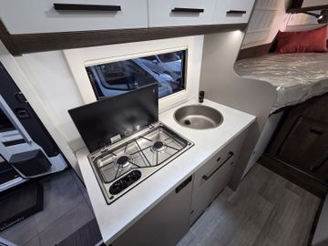 Bild 9 Benimar YRTEO 861 2026 Northautokapp Markise Fahrradträg