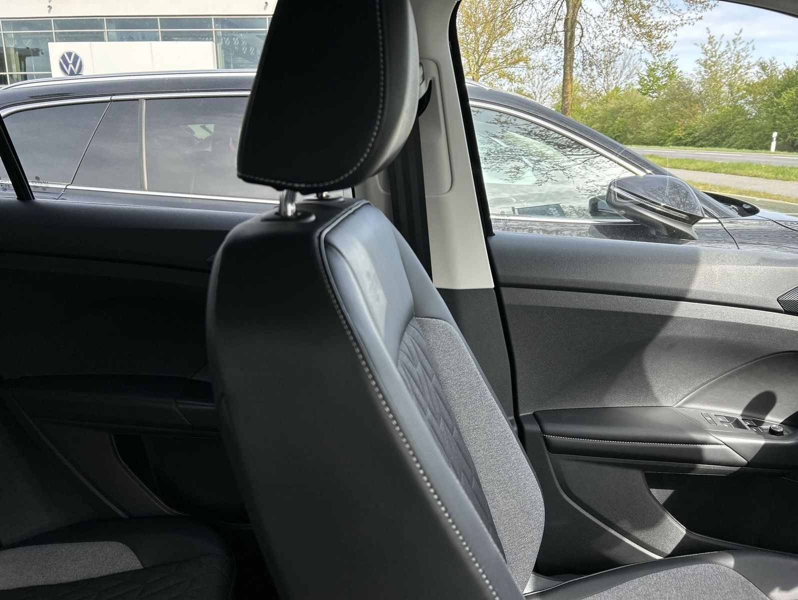Volkswagen T-Cross - Bild 10