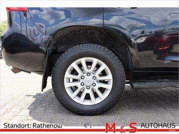Toyota Land Cruiser - 3