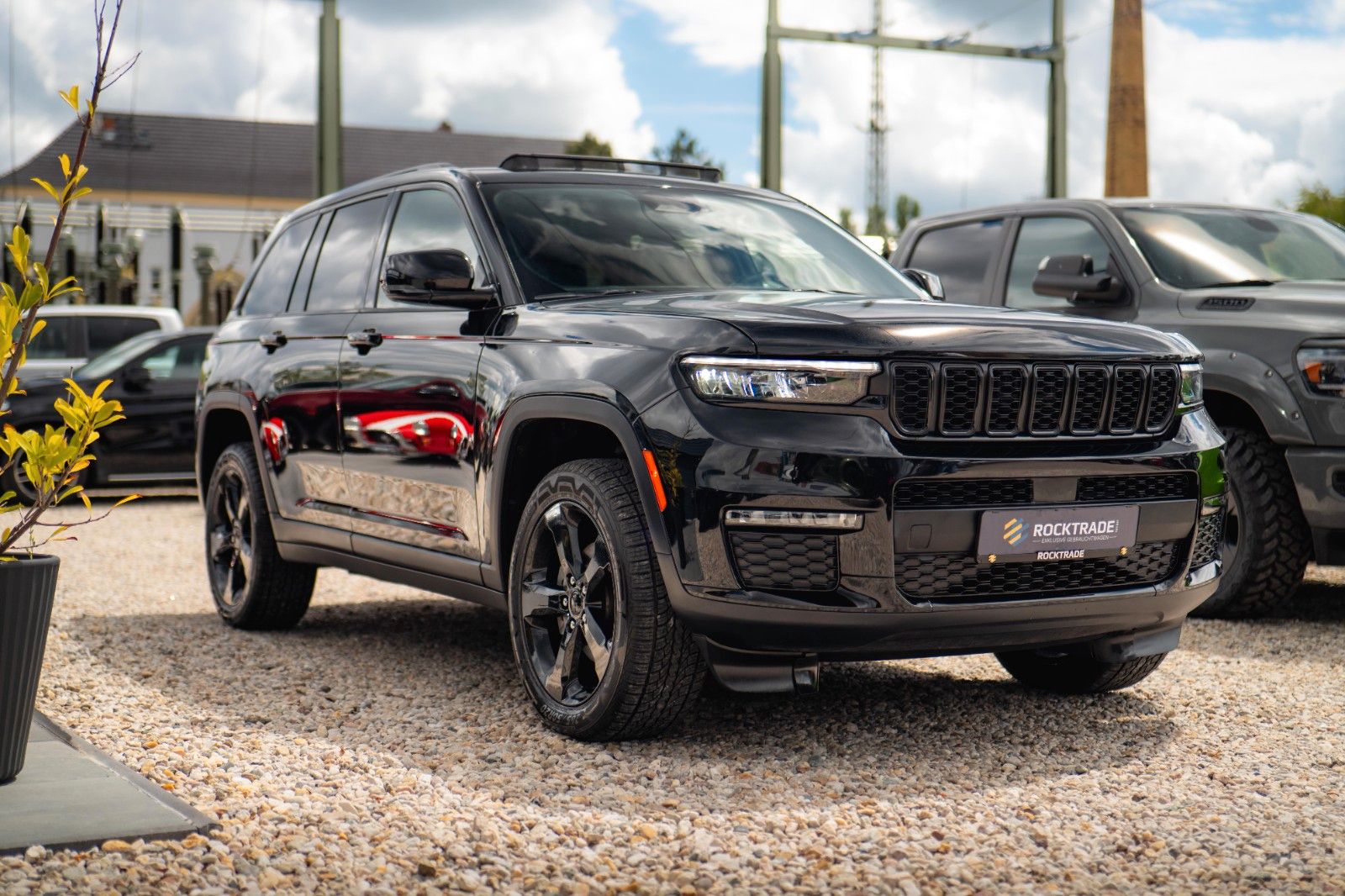 Fahrzeugabbildung Jeep Grand Cherokee 3.6 4x4 Altitude *ACC*Pano*LED*