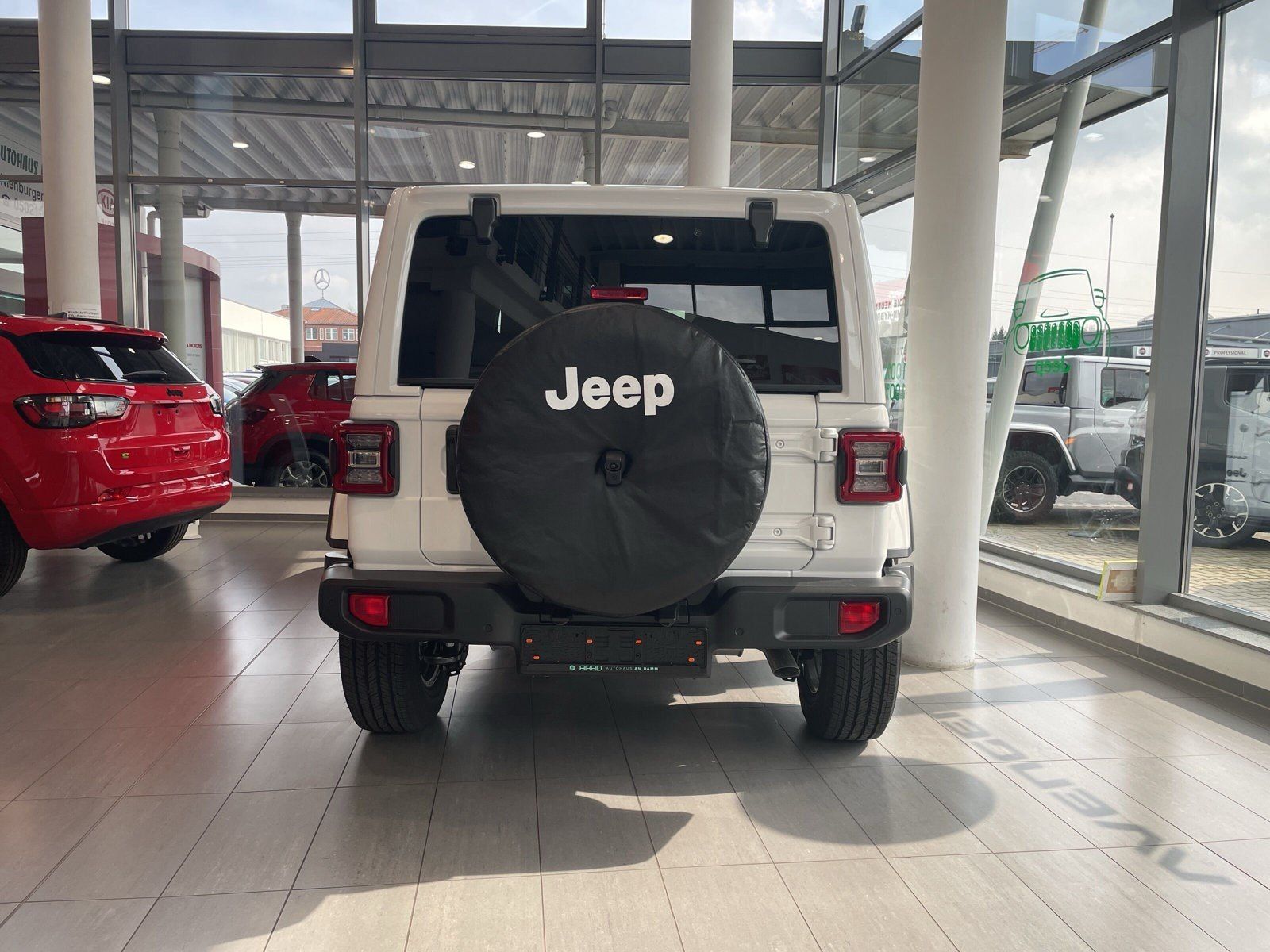 Fahrzeugabbildung Jeep Wrangler 2.0l T-GDI Unlimited Sahara MY24 - Sofo