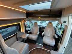 Pössl Summit Shine 600 R L*180Ps Automatik