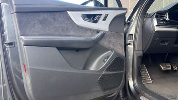 Audi Q7 - 6
