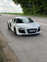 Audi R8 4.2 FSI R tronic quattro 2009 viel erneuert - Audi R8: Automatik