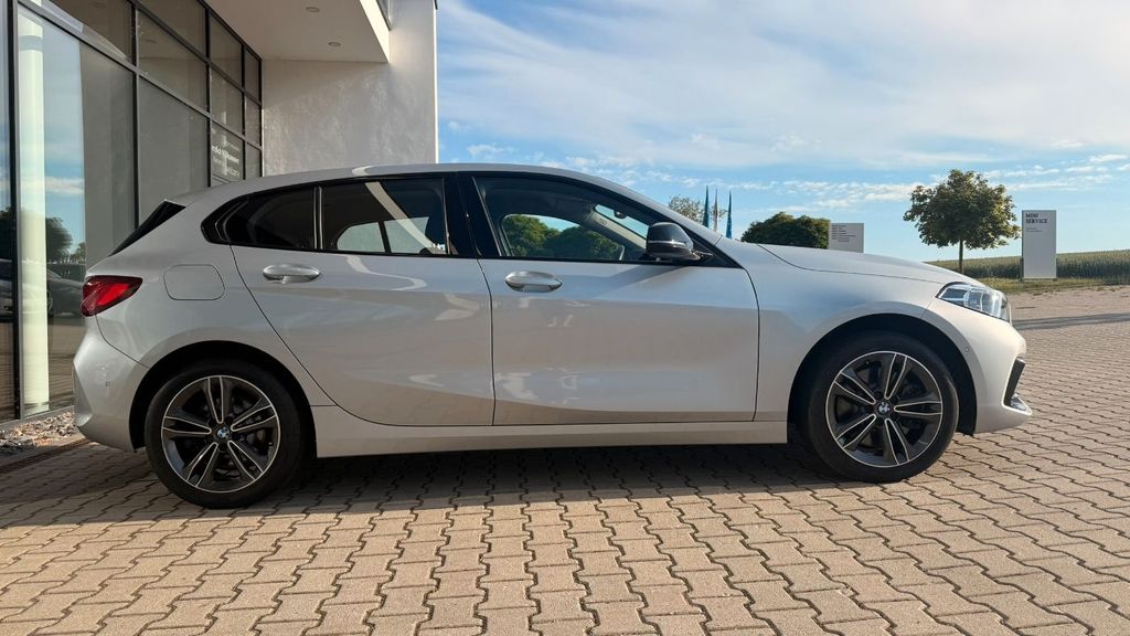 BMW 120 d xDrive SPORT/RFK/SPORTSITZ/NAVI/LED/DAB, Bild 6