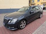 Mercedes-Benz E 300 T-Modell CDI AMG ( Navi / Pano / Kamera ) - Mercedes-Benz E 300 in Hagen