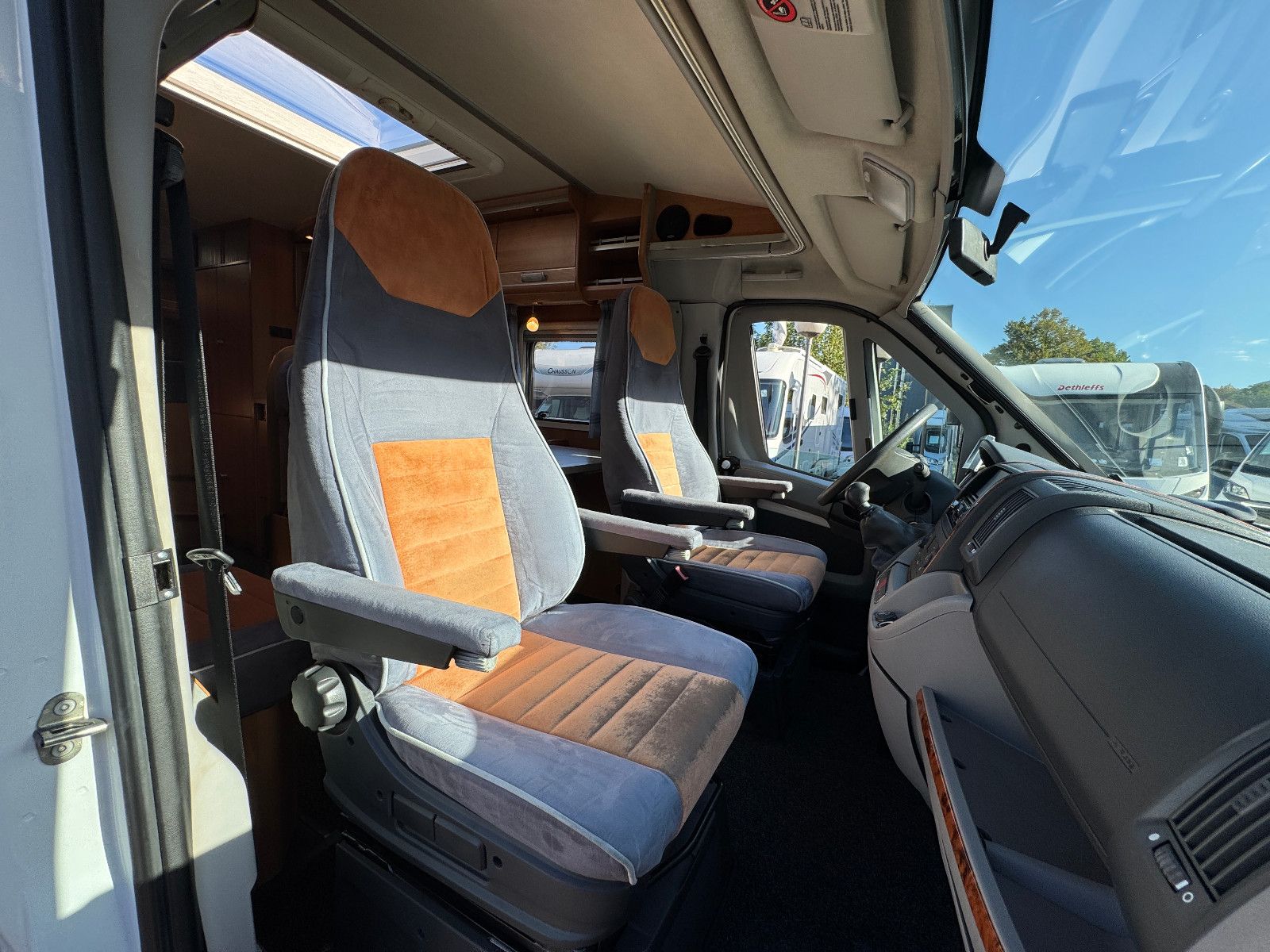 Dethleffs T 6571 ADVANTAGE LUXURY SOLAR AHK TV SAT KAMERA