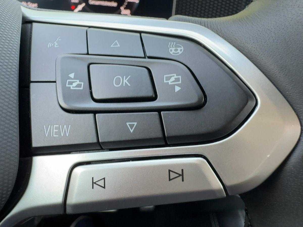 Volkswagen Tiguan 1.5 eTSI DSG Goal Ganzjahresreifen Parkle