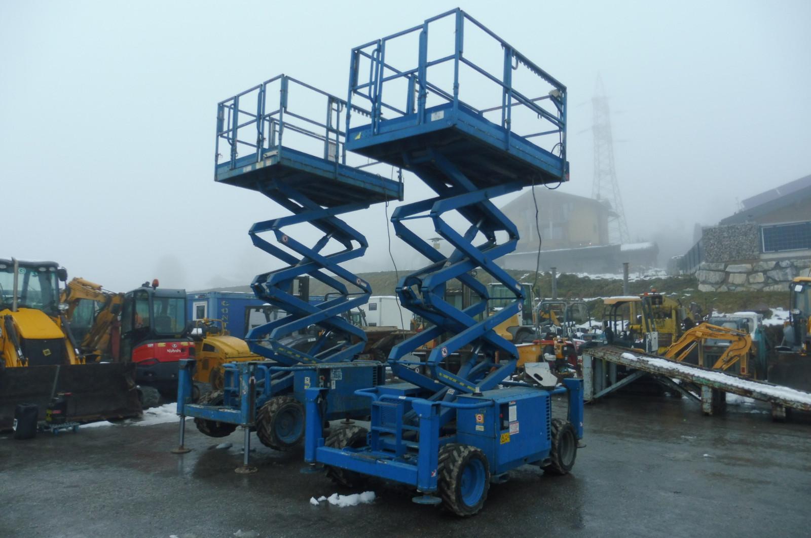 Andere Skyjack 6826RT