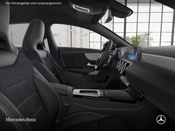 Mercedes CLA 180 Shooting Brake - 11