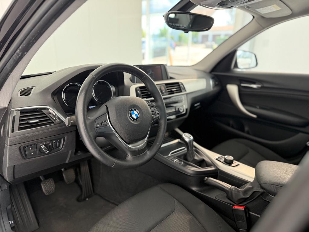 BMW 118