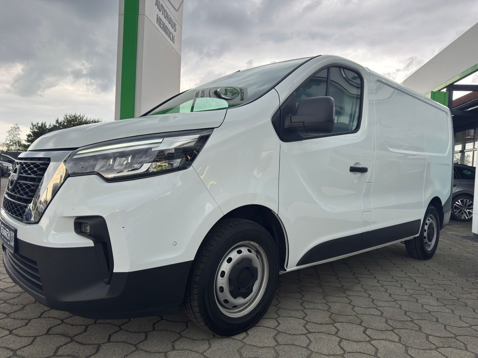 Fahrzeugabbildung Nissan Primastar 3,0t dCI 130 L1H1 N-Connecta*RFK*AHK