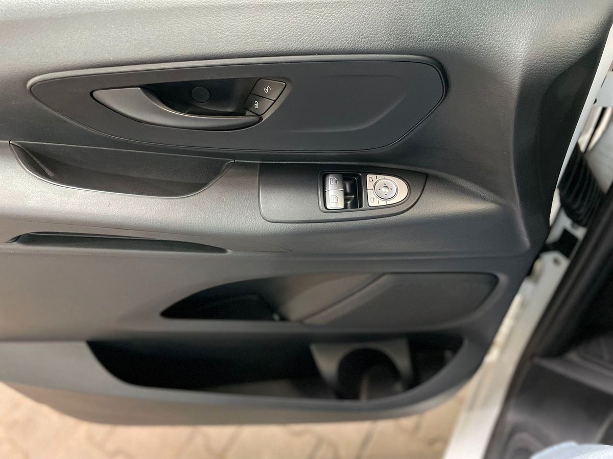 Fahrzeugabbildung Mercedes-Benz Vito 114 CDI RWD lang Sortimo #Tempomat#PDC lang