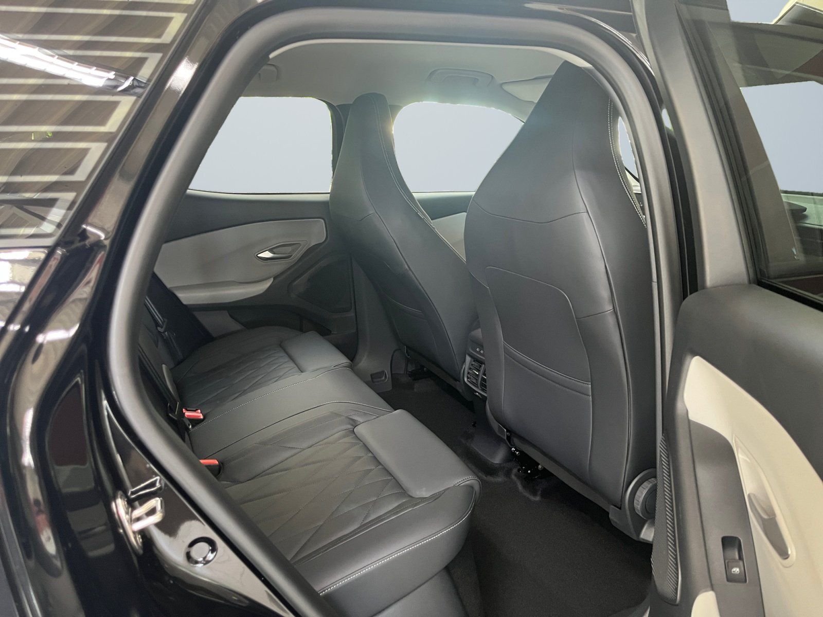 Ford Explorer - Bild 11