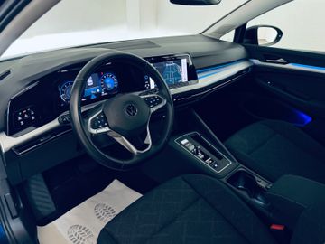 Volkswagen Golf - 2