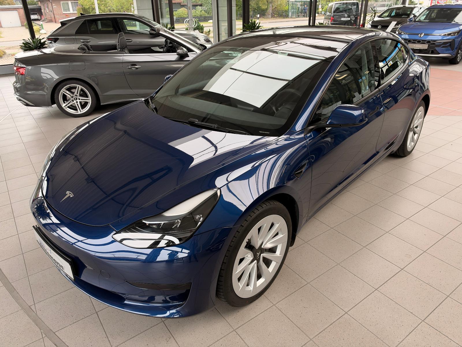 Tesla Model 3 Basis RWD