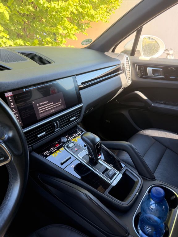 Image of Porsche Cayenne