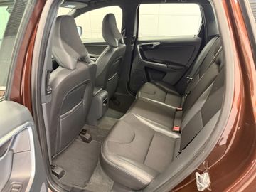 Volvo XC60 - 10