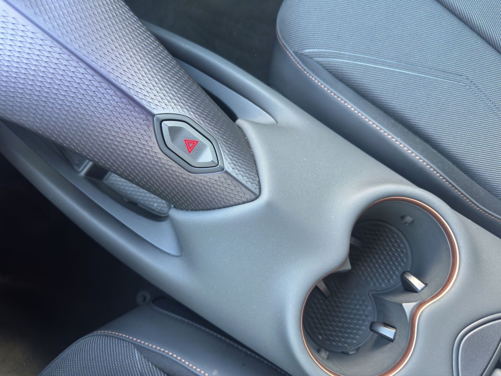 Cupra Tavascan - Bild 11