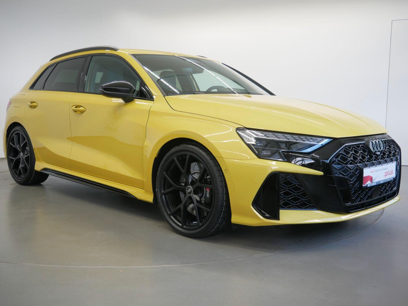 Audi RS 3 Sportback S tro. MATRIX HEAD-UP SPORTABGAS