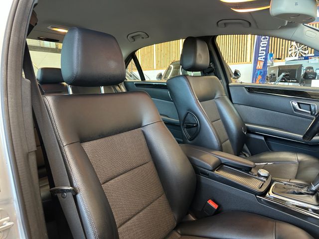 MYAUTOCENTER – Gebraucht- und Jahreswagen mit Werkstattservice in Pfaffenhofen Mercedes-Benz E 200 *AHK*Abstandstempo*Teilleder*Szhz*