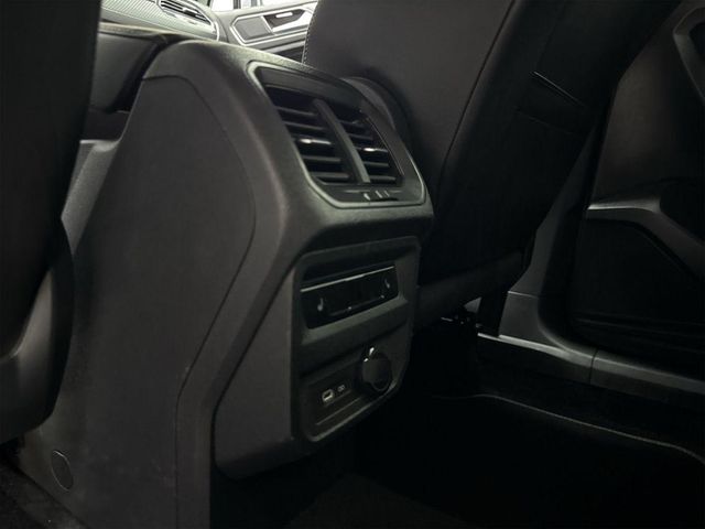Fahrzeugbild 11