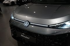 VW T-Roc 1.5 eTSI R-Line | Pano | 20"| NEUES MODELL VW T-Roc 1.5 eTSI R-Line | Pano | 20"| NEUES MODELL