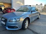 Audi A4 B.8 1.8 TFSI 2008 - Audi A4 mit Benzin-Antrieb: Limousine, 2.8
