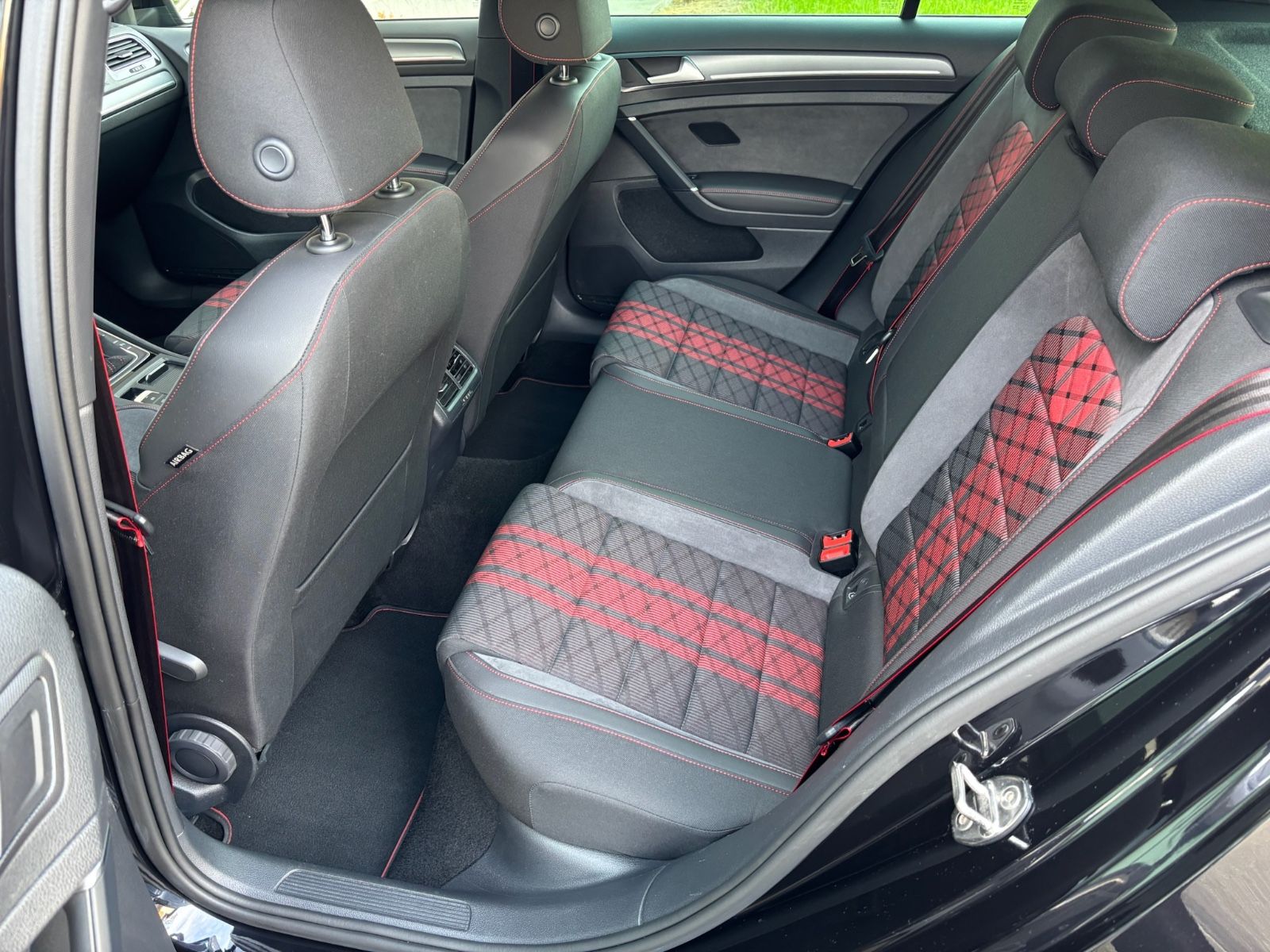 Volkswagen Golf VII GTI TCR Navi Akra LED CarPlay 19zoll foto 13