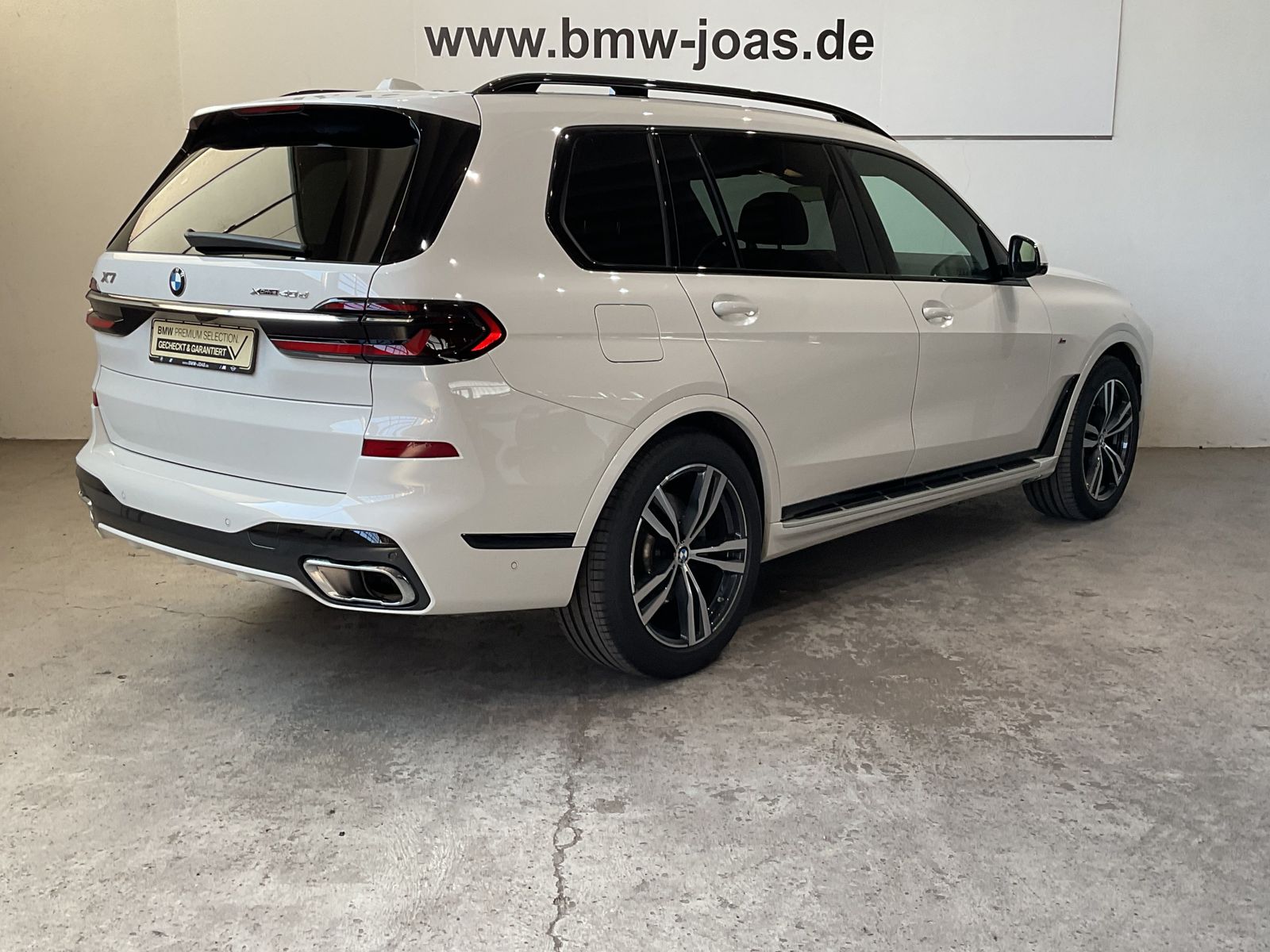Fahrzeugabbildung BMW X7 xDrive40d M Sportpaket, Sky Lounge, Standheiz