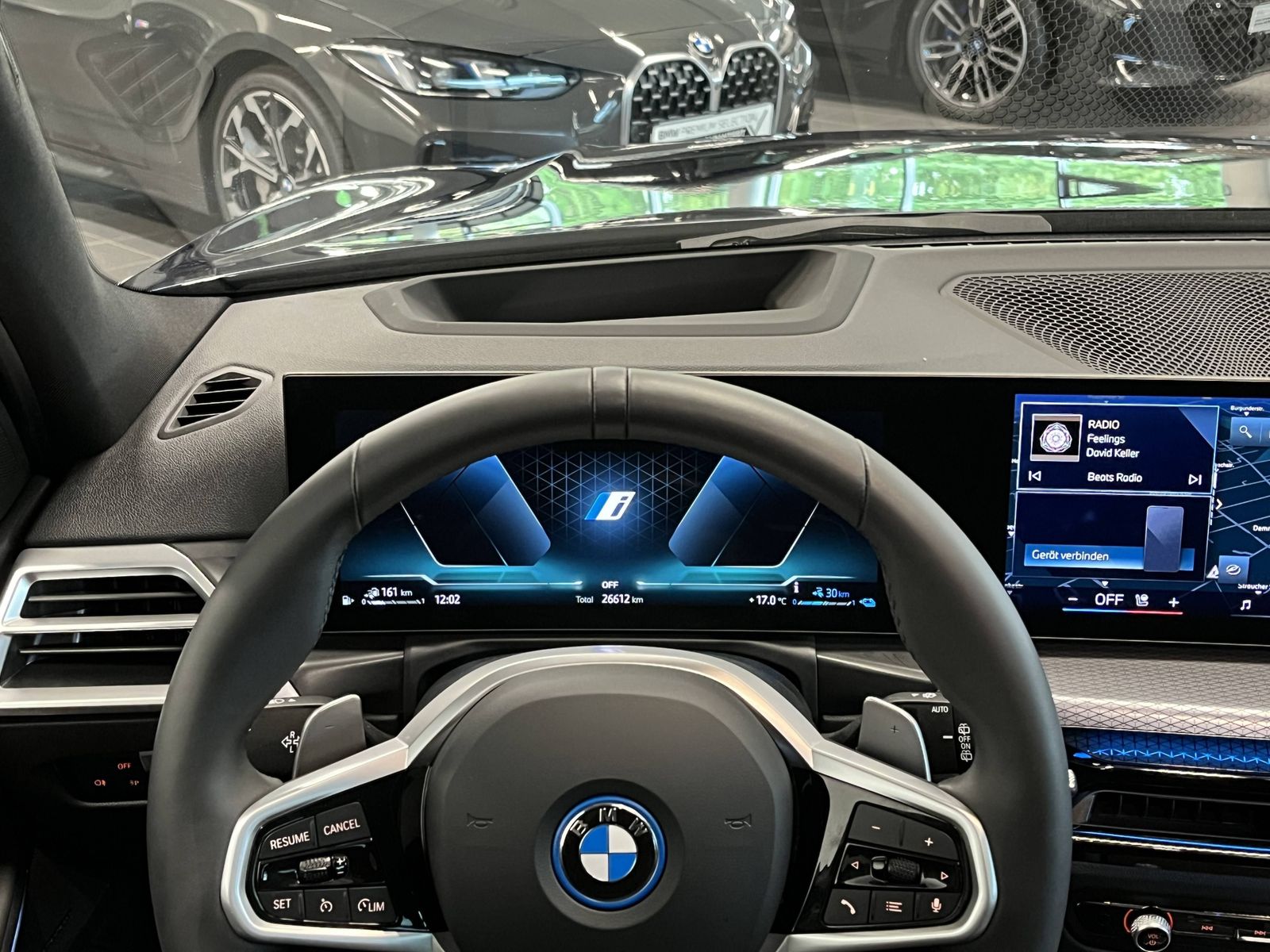 BMW 330 - Bild 10
