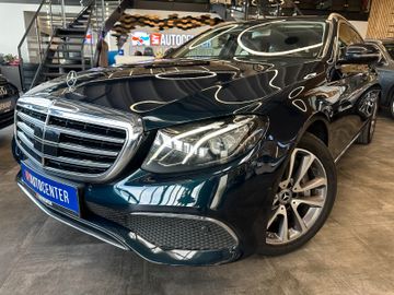 Mercedes-Benz E 350 *BURMESTER*KEYLES*PANO*AHK*ACC*StandHZ*