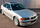 BMW E46 328i 1 Hand Rentner 98.500 Km Schalter  - silberne BMW 328
