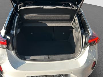 Fotografie 8 des Opel Corsa 1.2 GS Allwetter Sitzh. beh. Lenkr. CarPla