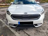 Kia Niro 1.6 GDI Hybrid Spirit - Kia Niro Spirit mit Hybrid-Antrieb (Benzin/Elektro)