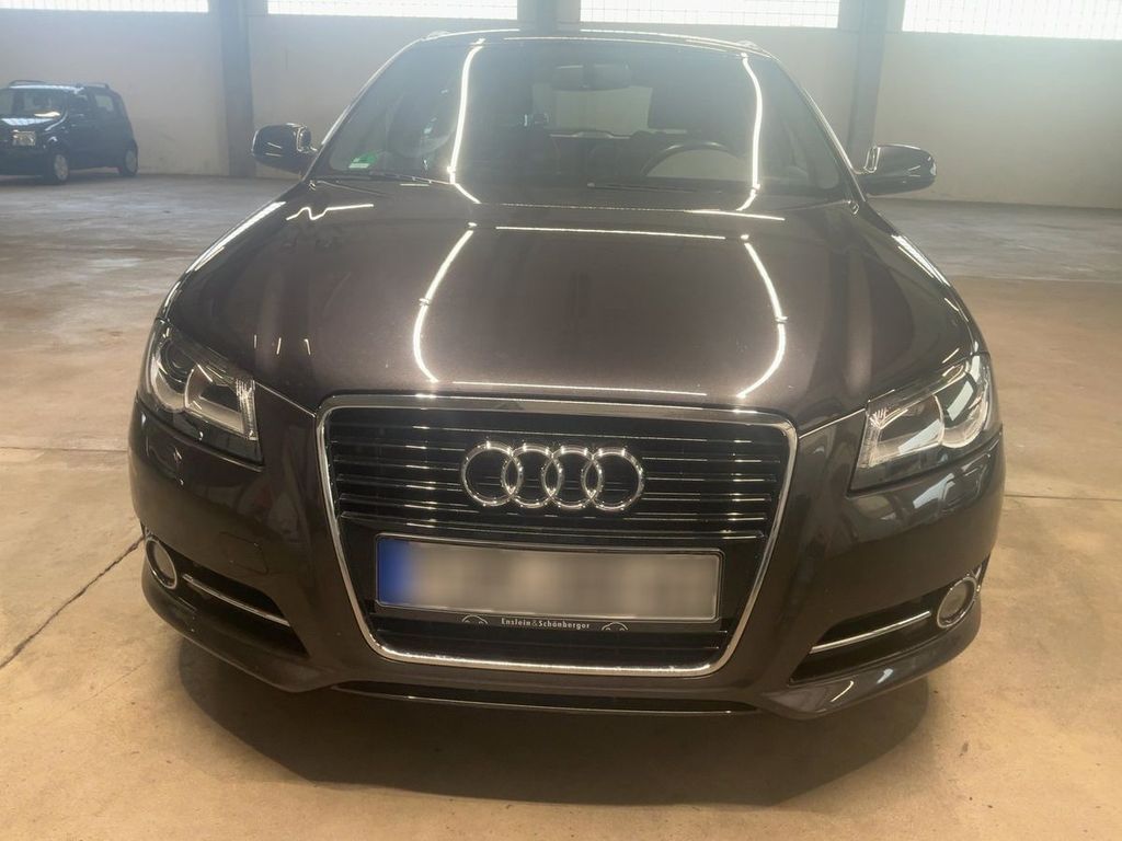 1.4 TFSI S-line Bi-Xenon AHK Tempomat 1.Hand