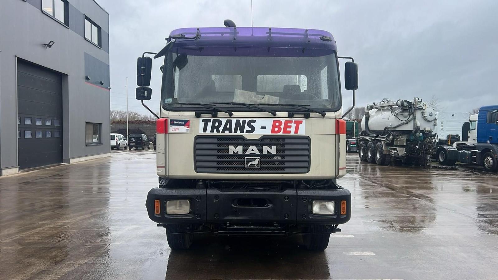 MAN 32.364 (6 CYLINDER / LAMES / GRAND PONT / STEEL