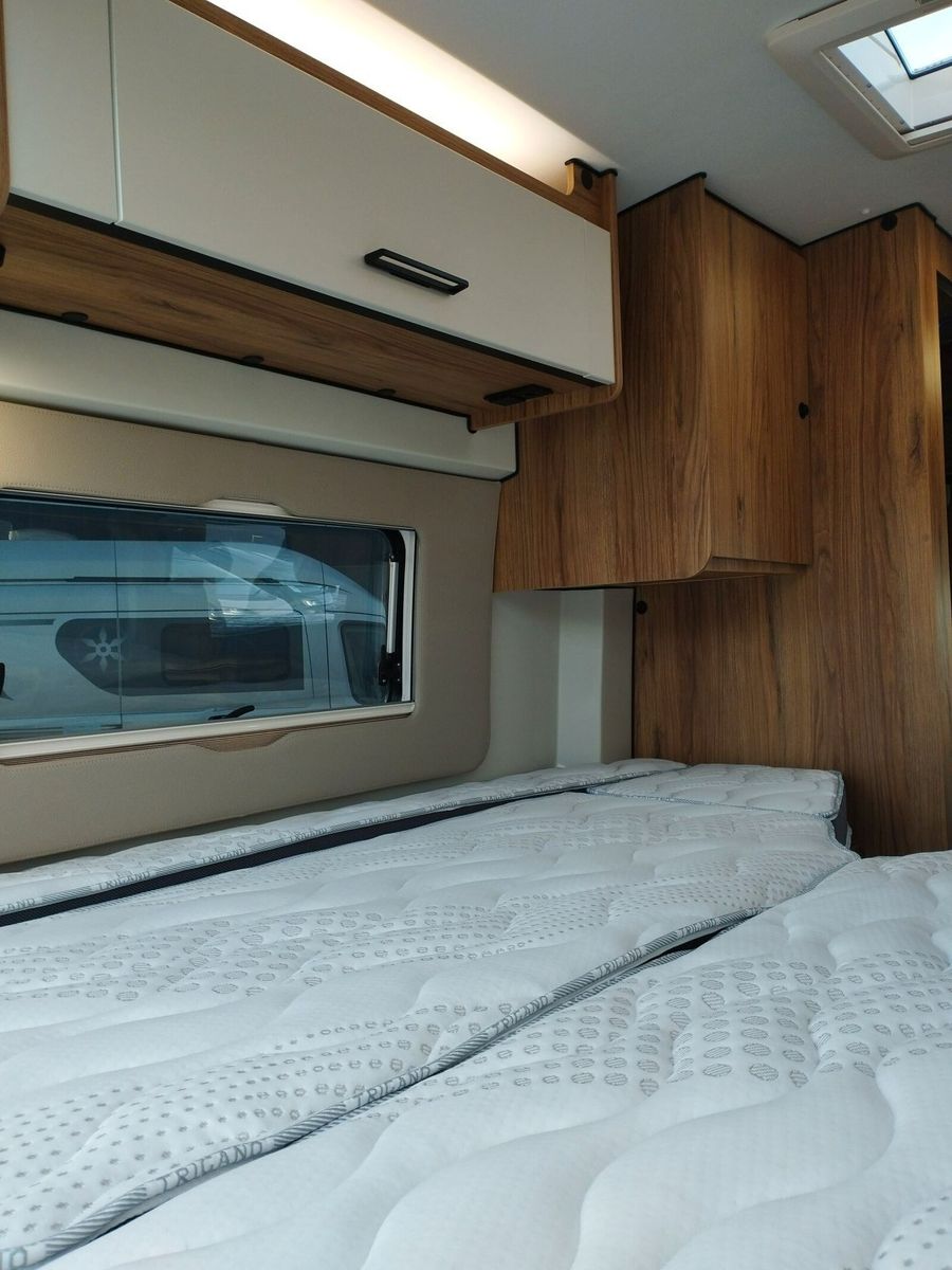 Fahrzeugabbildung Karmann Dexter 4x4 DE 570 AW Allrad, RFK, Beh. Abwassert