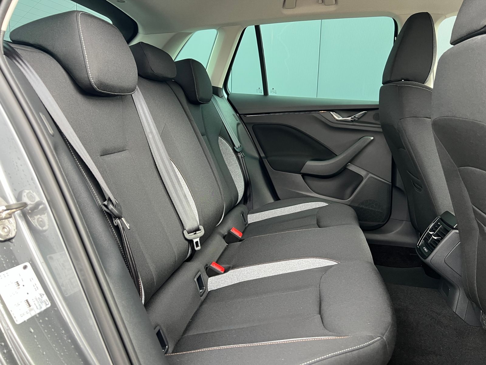 Fahrzeugabbildung SKODA Kamiq Tour 1.0 TSI DSG *AHK, ACC, 17"-LM*