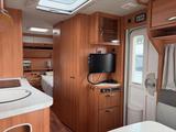 HYMER / ERIBA / HYMERCAR Eriba Nova 541 Luxusline 2015 1. Hand, Rentn - Wohnwagen mit 5 Schlafplätzen